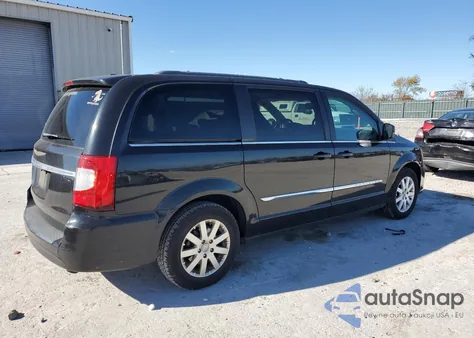 2016 Chrysler Town & Country Touring z USA, uszkodzony, nr VIN 2C4RC1BG4GR287390